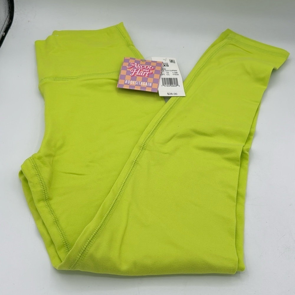 Ascot and Hart bright yellow green leggings Size XS, NWT, stretchy, Orig $28